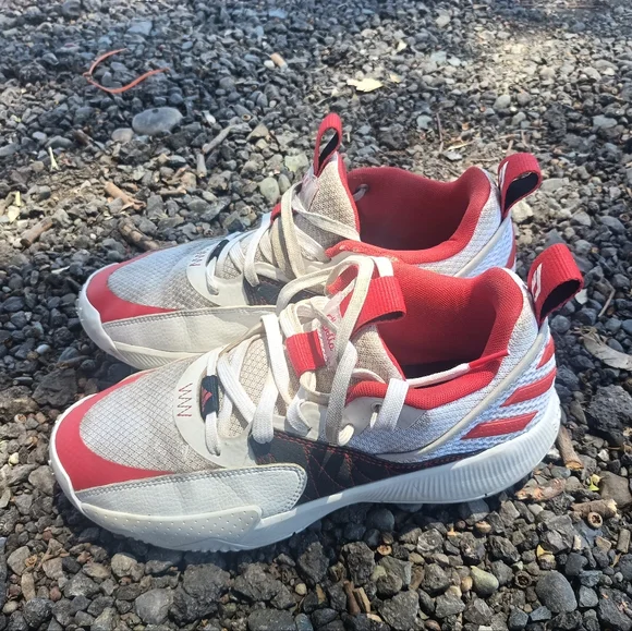 adidas | Shoes | Adidas Bounce Shoes White Red Sz 85 Preowned | Poshmark